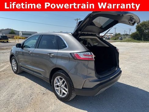 Used 2022 Ford Edge SEL image 4