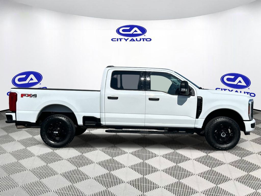 Used 2026 Ford F250 XL w/ STX Appearance Package AWD/4WD image 2