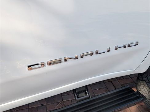 Used 2025 GMC Sierra 3500 Denali Ultimate image 21