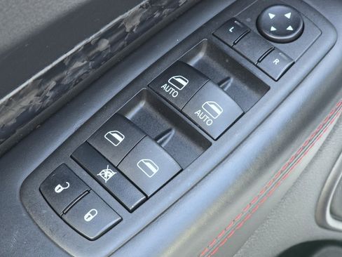 Used 2023 Dodge Durango R/T image 25