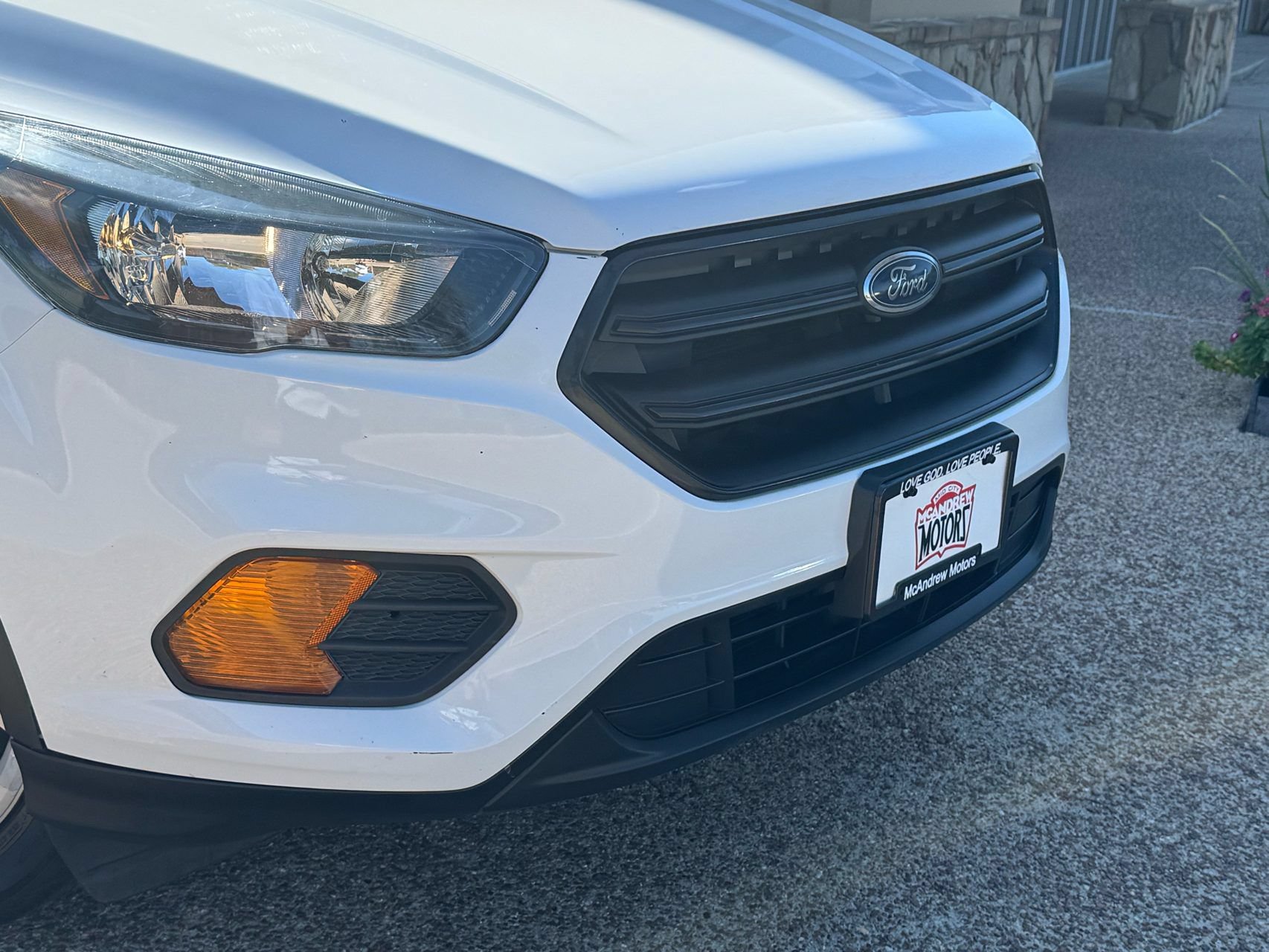 Used 2018 Ford Escape S FWD image 2