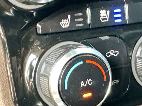 Used 2022 RAM 3500 Laramie image 20