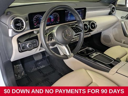 Used 2025 Mercedes-Benz CLA 250 image 14