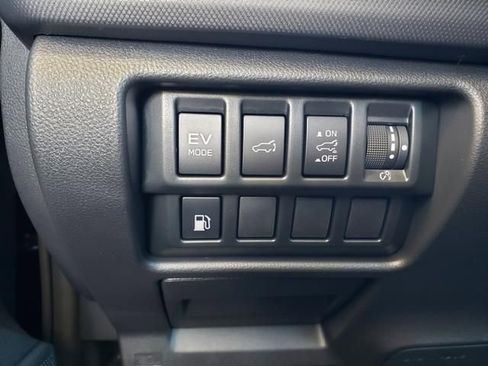 New 2025 Subaru Forester Touring image 18