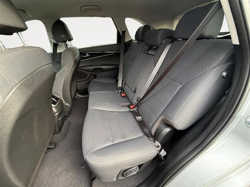 Used 2018 Kia Sorento L FWD image 14