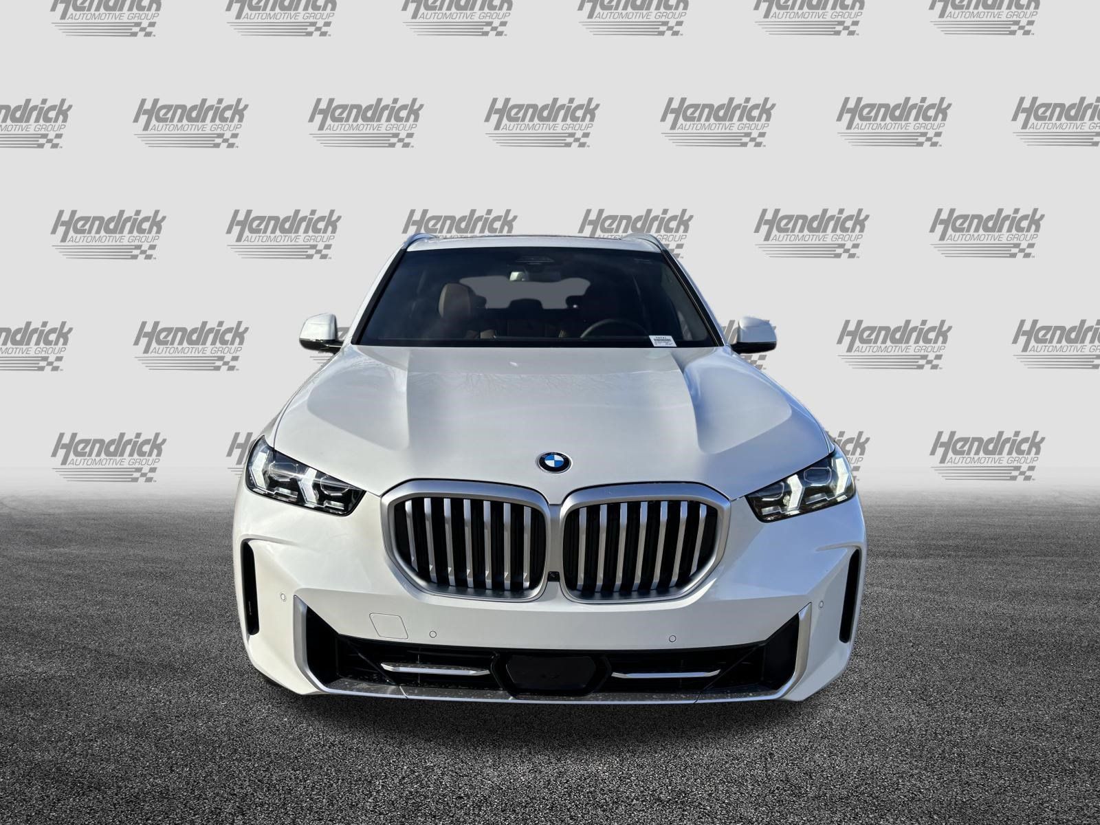 Certified 2026 BMW X5 xDrive40i AWD/4WD image 3