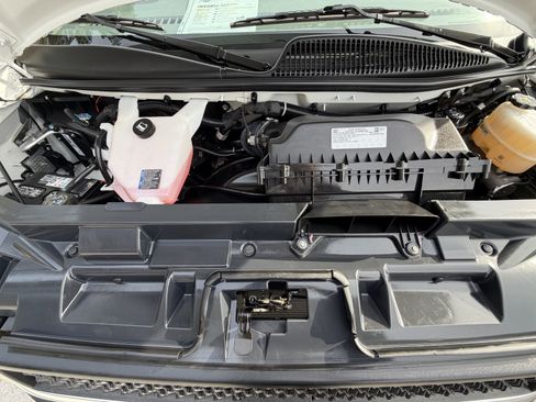 Used 2024 Chevrolet Express 2500 w/ Driver Convenience Package image 37