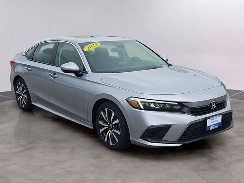 Certified 2023 Honda Civic EX image 3