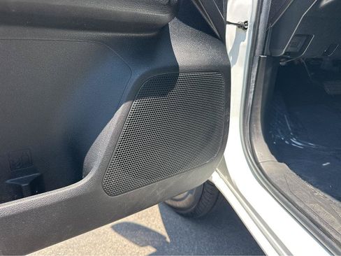Used 2023 Toyota Tacoma SR RWD image 35