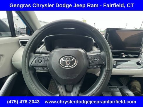 Used 2026 Toyota Corolla Cross L AWD/4WD image 44