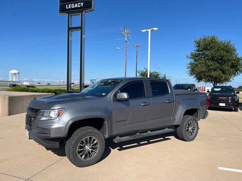 Used 2022 Chevrolet Colorado ZR2 AWD/4WD image 1