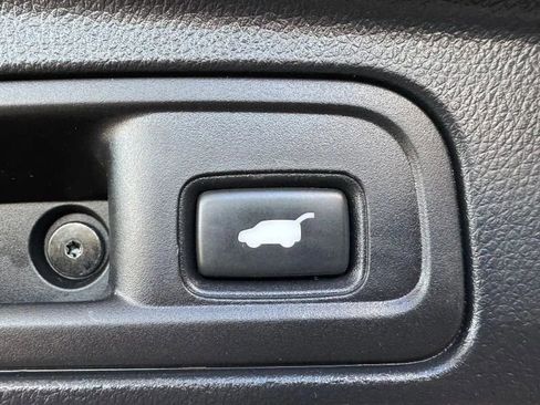 Used 2019 Honda Pilot Touring image 50