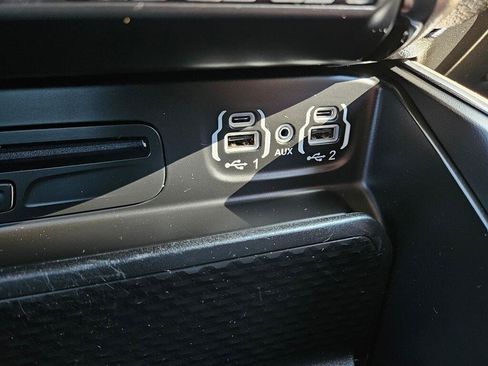 Used 2019 RAM 3500 Laramie AWD/4WD image 27