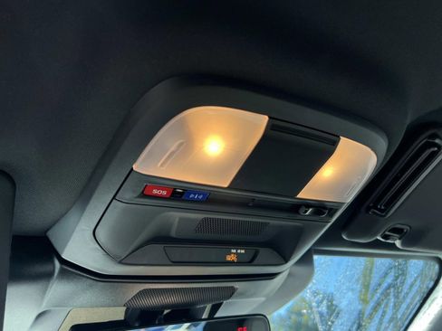 Certified 2025 Subaru Crosstrek 2.5i Sport w/ Crosstrek Mirror Package image 31