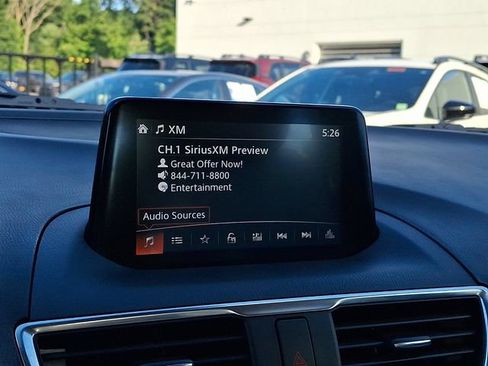 Used 2018 MAZDA MAZDA3 Grand Touring FWD image 18