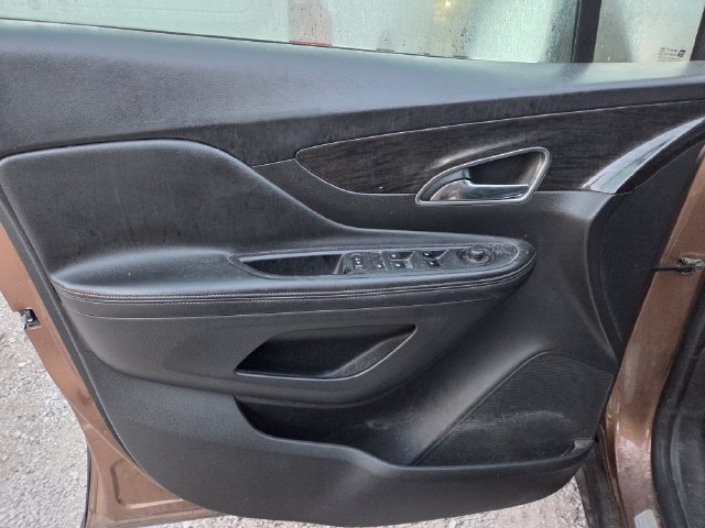 Used 2016 Buick Encore FWD image 9