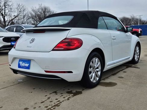 Used 2018 Volkswagen Beetle 2.0T S image 4