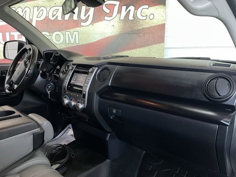 Used 2019 Toyota Tundra SR image 22