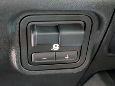 New 2026 GMC Hummer EV 4x4 Crew Cab image 18