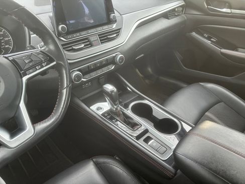 Used 2024 Nissan Altima 2.5 SR image 28