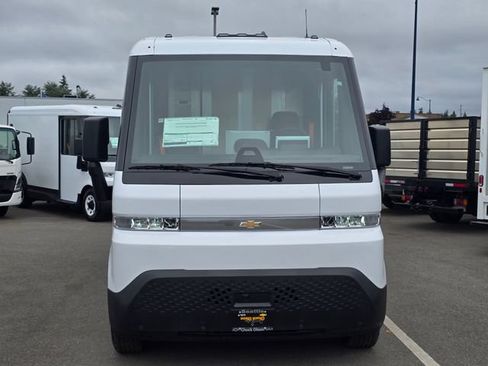 New 2025 Chevrolet Brightdrop 400 w/ Battery Pack, Max Range AWD/4WD image 9