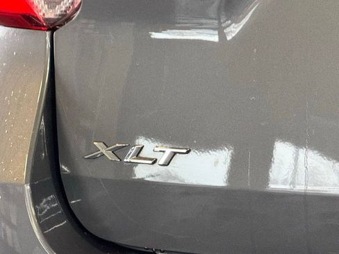 Certified 2022 Ford Explorer XLT w/ Equipment Group 202A image 17