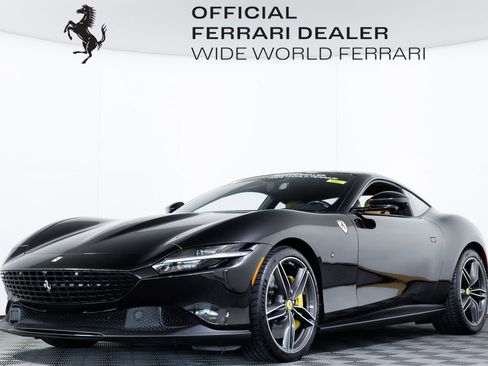 Certified 2022 Ferrari Roma RWD image 1