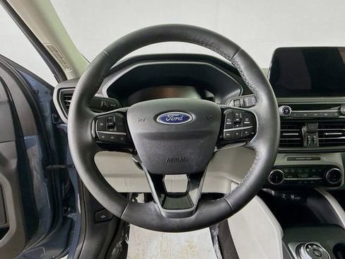 Used 2023 Ford Escape Active image 11