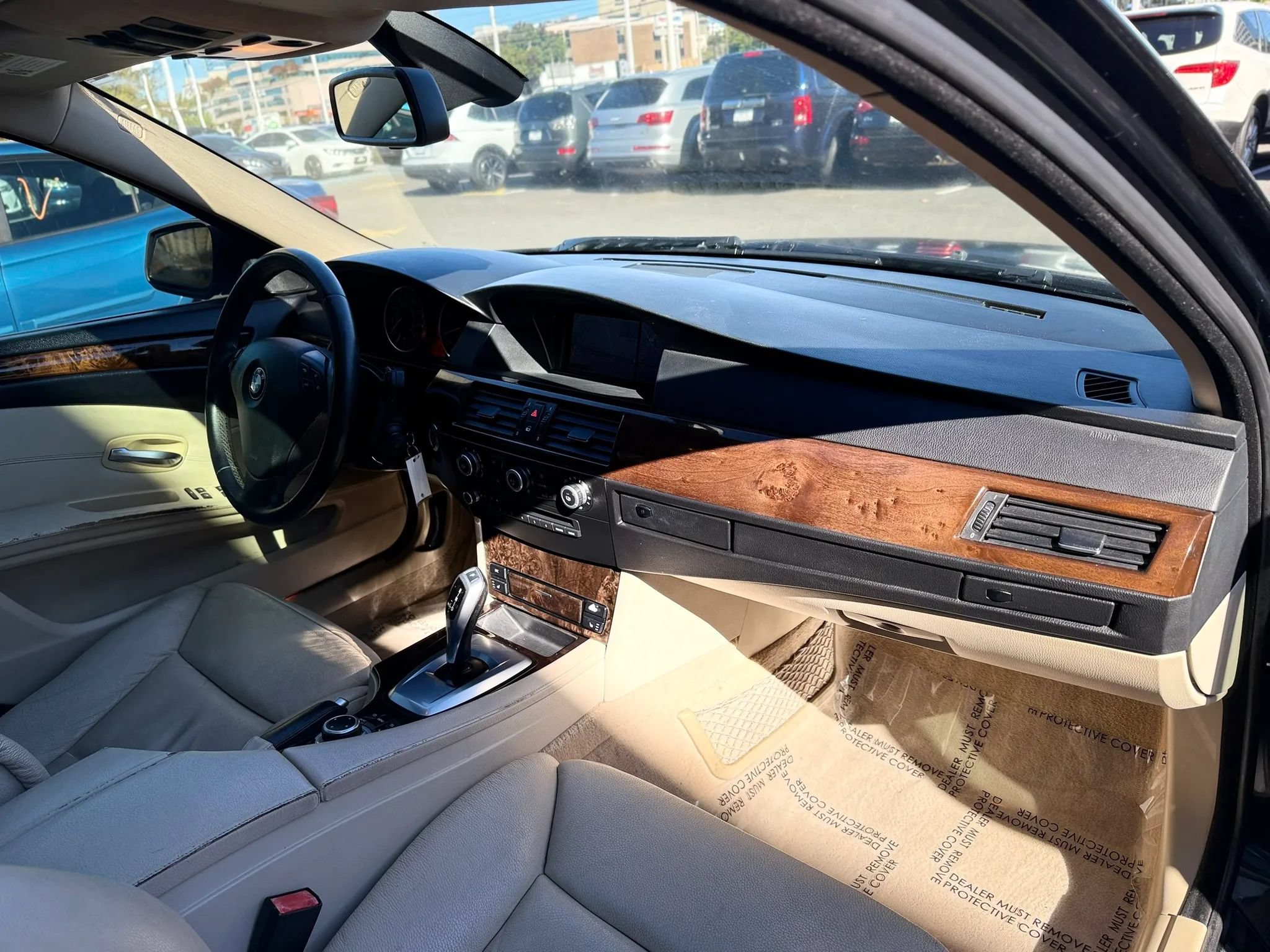 Used 2010 BMW 528i Sedan RWD image 36