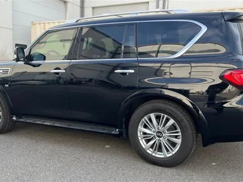 Used 2019 INFINITI QX80 Luxe w/ 22" Wheel Package RWD image 9
