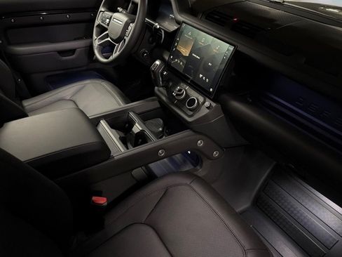 New 2026 Land Rover Defender 110 S AWD/4WD image 28