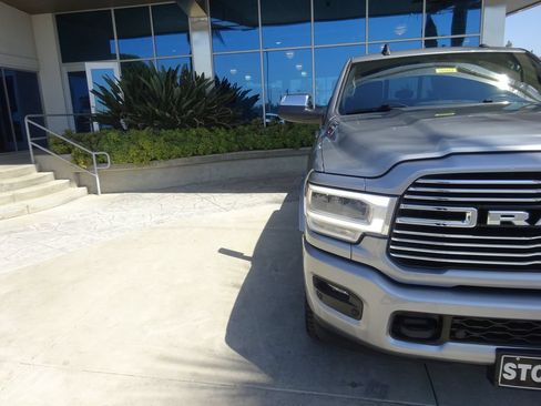 Used 2022 RAM 2500 Laramie AWD/4WD image 32