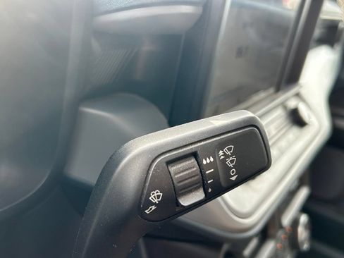 Used 2022 Ford Maverick XL FWD image 20