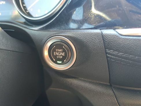 Used 2020 Buick Encore GX Essence FWD image 33