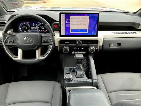 Used 2024 Toyota Tacoma TRD Off-Road image 14