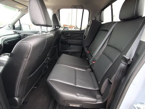 Used 2023 Honda Ridgeline RTL-E image 8