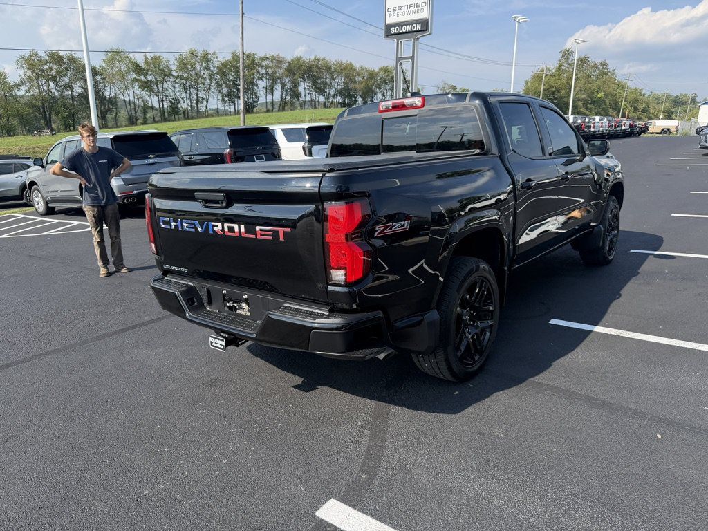Certified 2024 Chevrolet Colorado Z71 w/ Z71 Convenience Package 2 AWD/4WD image 6