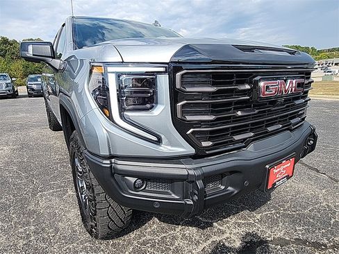 Certified 2025 GMC Sierra 1500 AT4X image 13