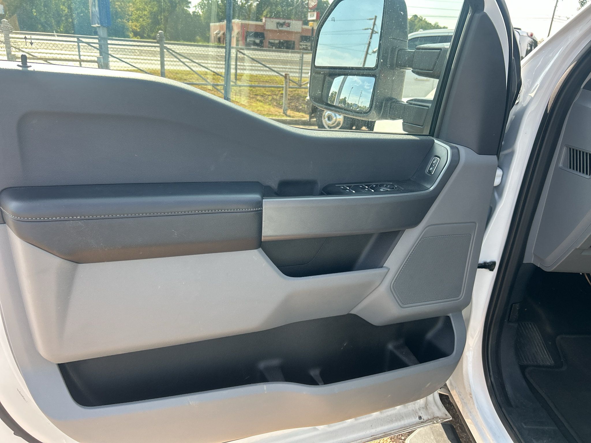 Used 2024 Ford F250 XLT AWD/4WD image 18