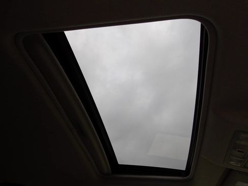 Used 2009 Toyota Highlander 4WD image 5