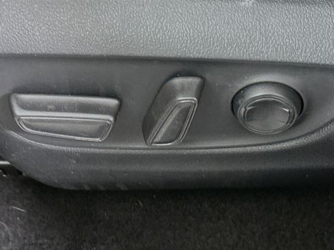 Used 2024 Toyota RAV4 XLE image 13