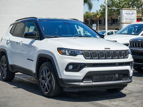 New 2026 Jeep Compass Limited image 3
