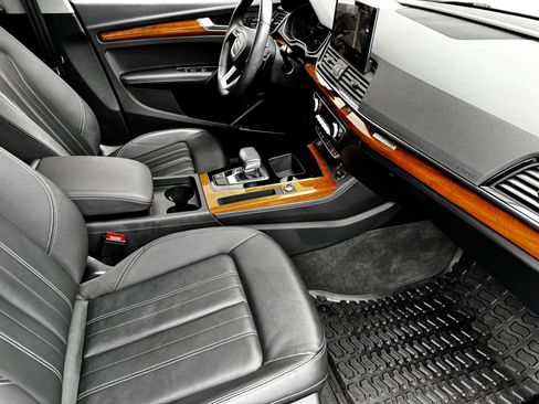 Used 2023 Audi Q5 2.0T Premium Plus w/ Premium Plus Package image 12