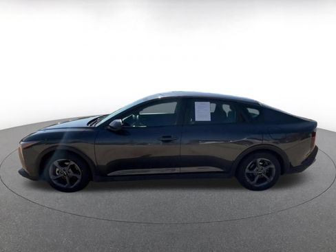 Used 2025 Kia K4 FWD image 9