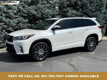 Used 2018 Toyota Highlander SE