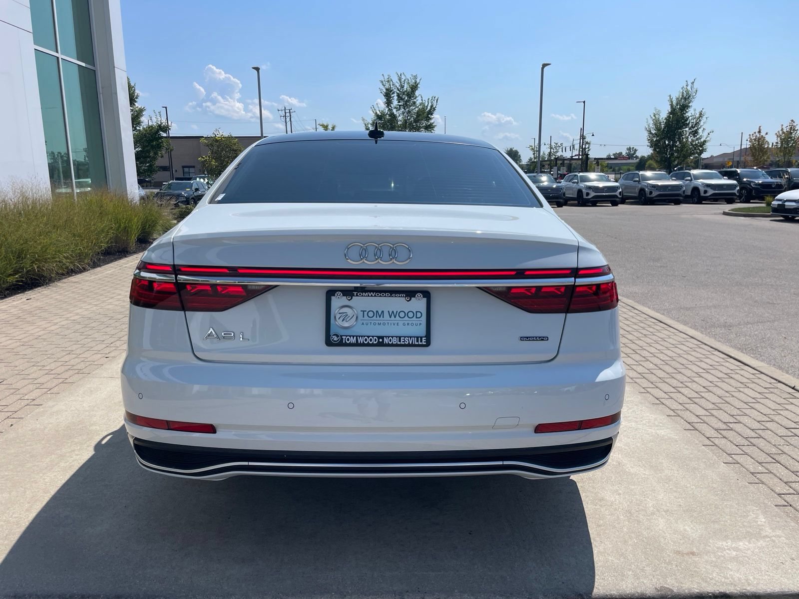 Used 2023 Audi A8 L 3.0T AWD/4WD image 11