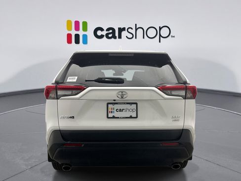 Used 2023 Toyota RAV4 XLE w/ Convenience Package image 4