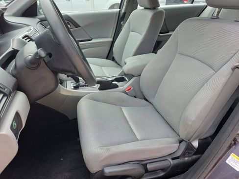 Used 2015 Honda Accord LX image 13