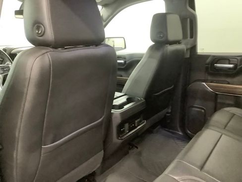 Used 2020 Chevrolet Silverado 1500 RST AWD/4WD image 8