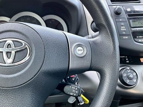 Used 2011 Toyota RAV4 4WD V6 w/ 3rd Row image 25